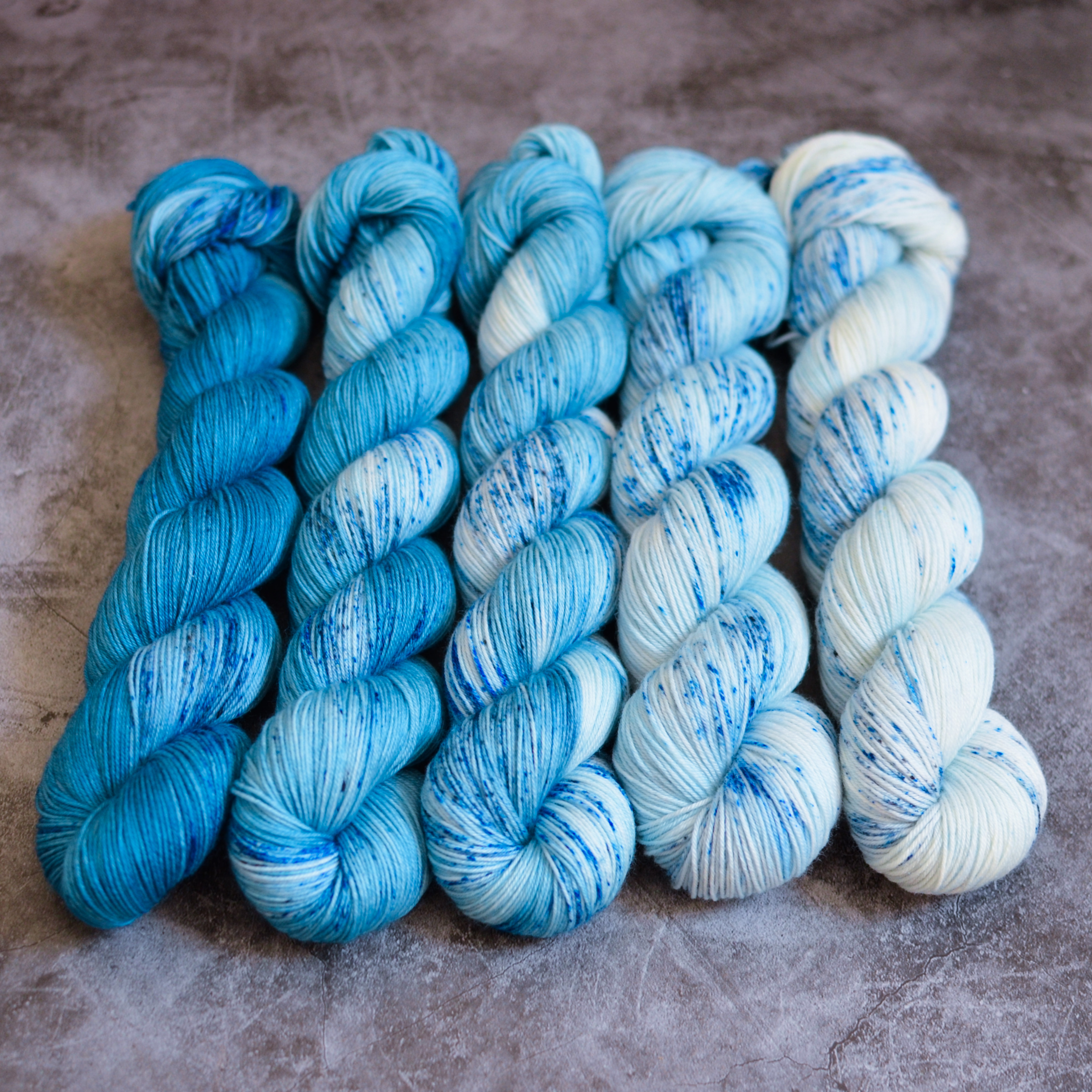 Fade set - Frozen Cave - merino fingering