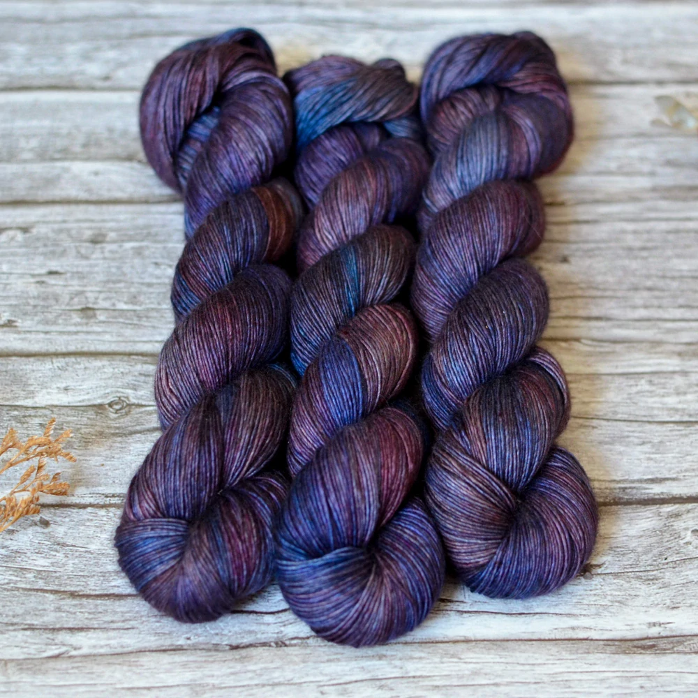 Yak singles - Damson Smoke