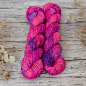 Platinum Sock - Neon Berries