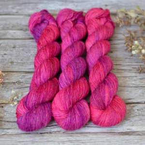 Merino Linen singles - Dragon Fruit