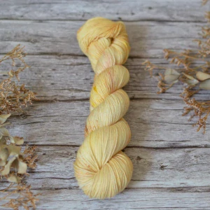 Merino fingering - Banan Chiffon