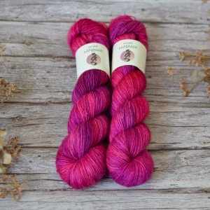 Merino singles - Dragon Fruit