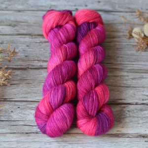 Merino singles - Fuchsia Bloom