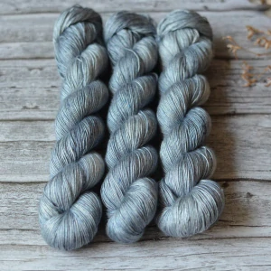 Pure Silk Singles - Dove Grey
