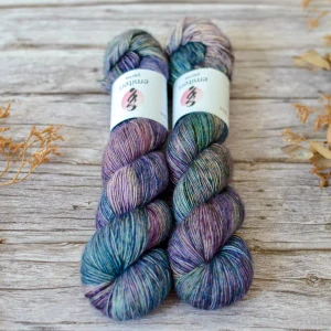 Merino singles - Night Garden
