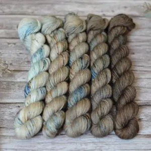 Fade set - River SOng - merino fingering 50 g