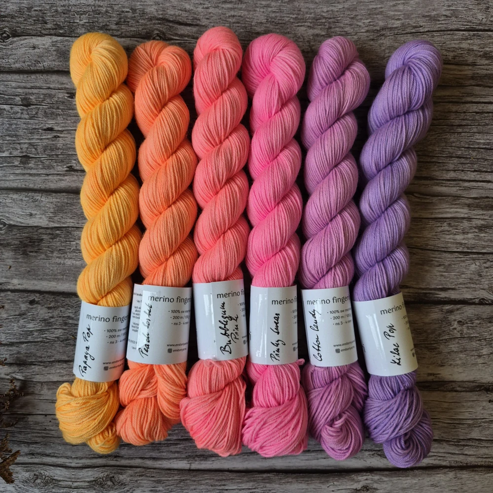 Fade set - Enid Neons Warm - merino fingering 50 g
