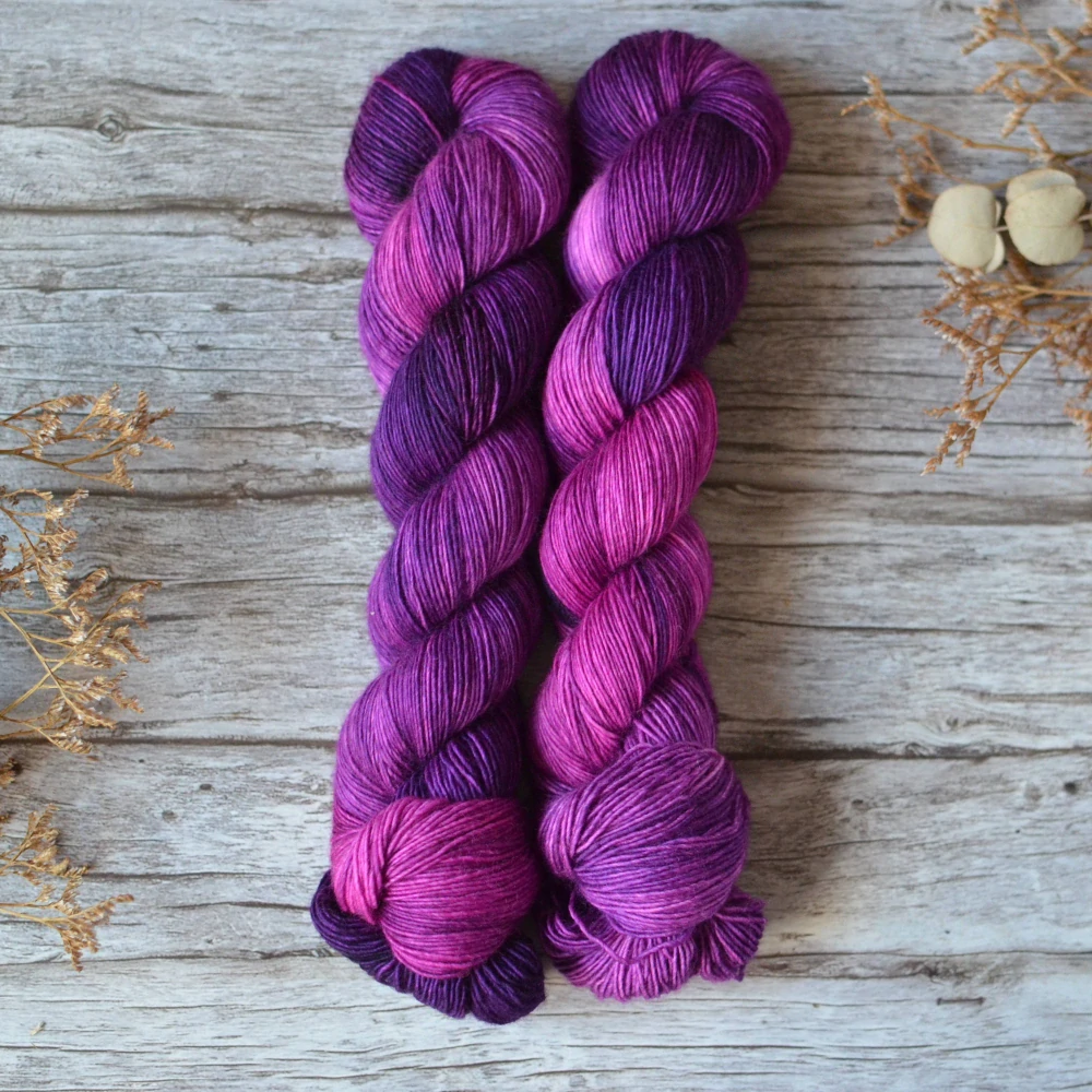 Merino singles - Deep Magenta
