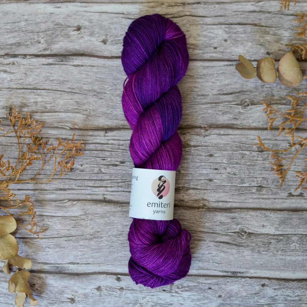 Merino fingering - Electric Violet