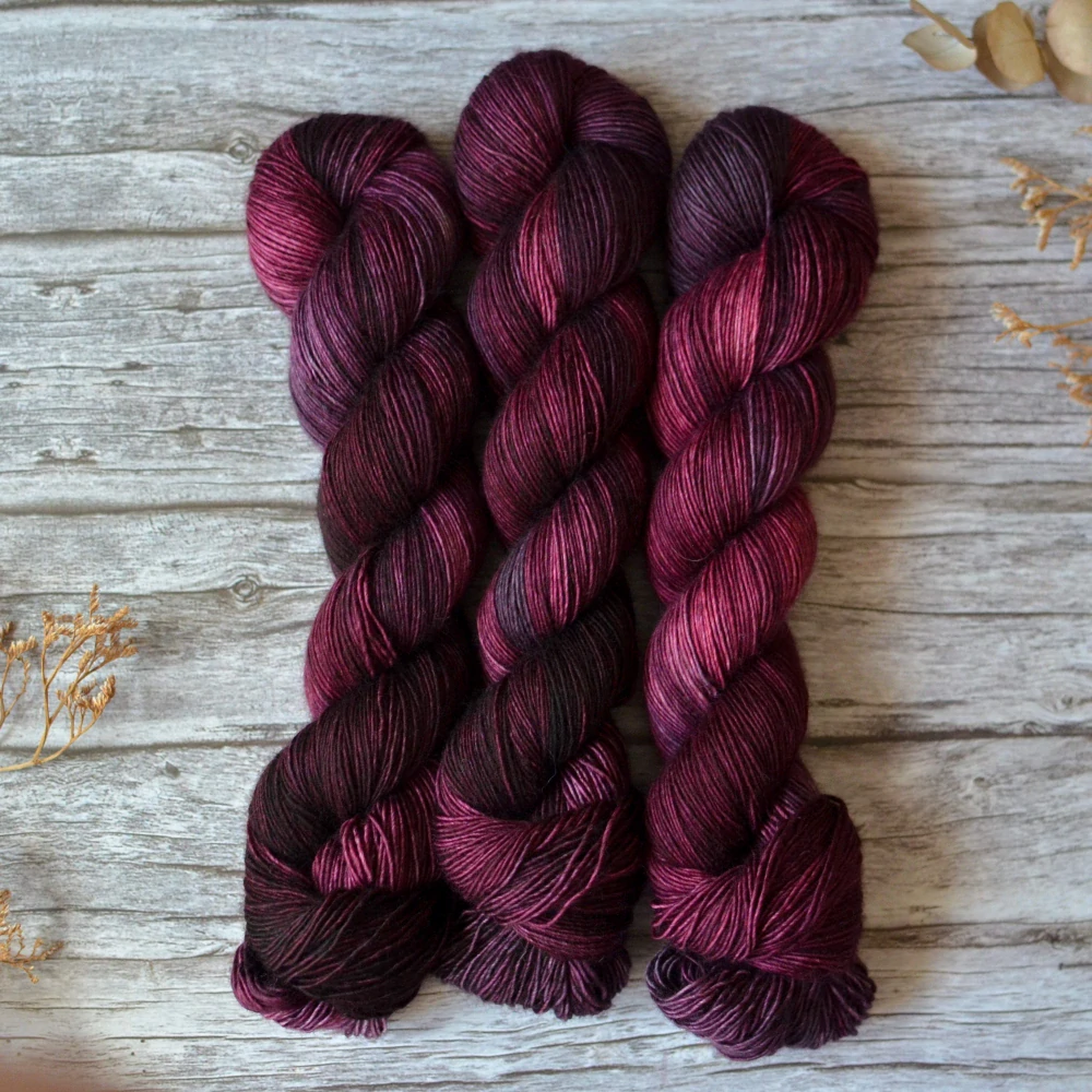 Merino singles - Garnet Bloom
