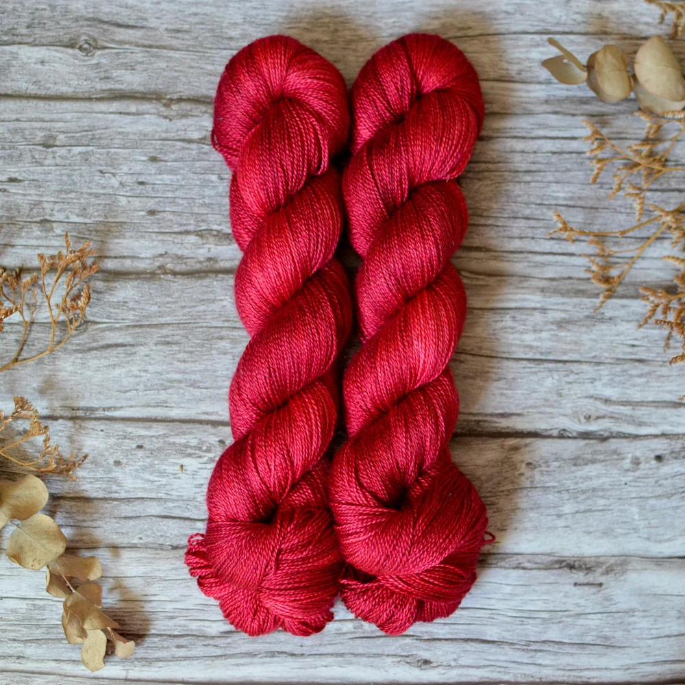 Silky Lace 600 - Sanguine