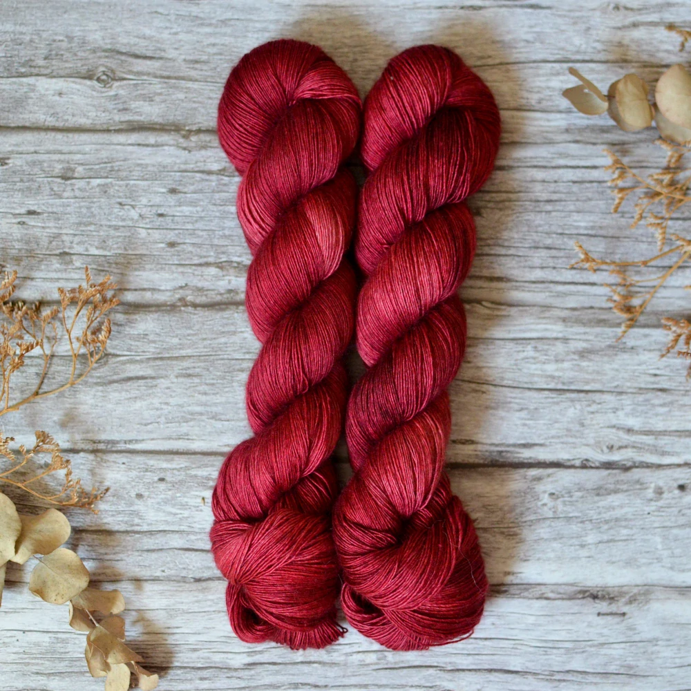 Yak Singles Lace - Sanguine