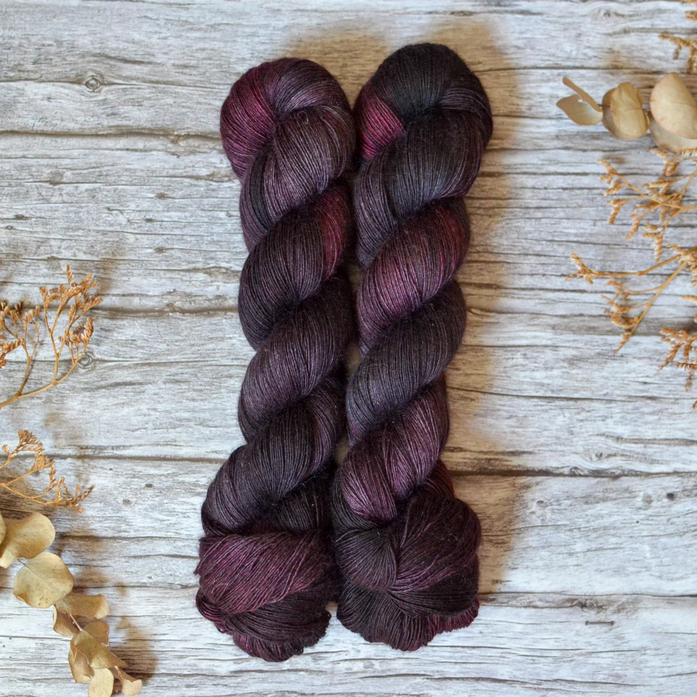 Yak Singles Lace - Black Dahlia