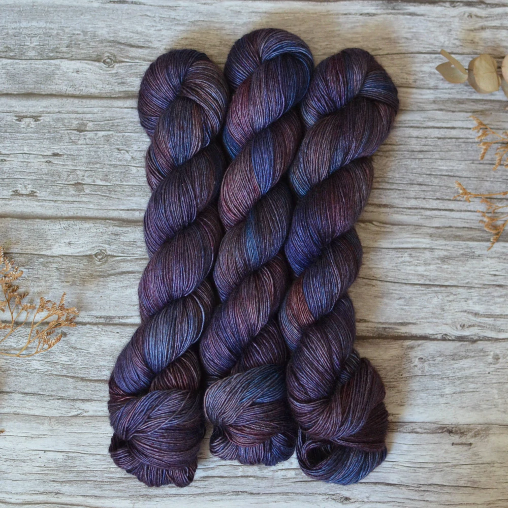 Yak singles - Damson Smoke
