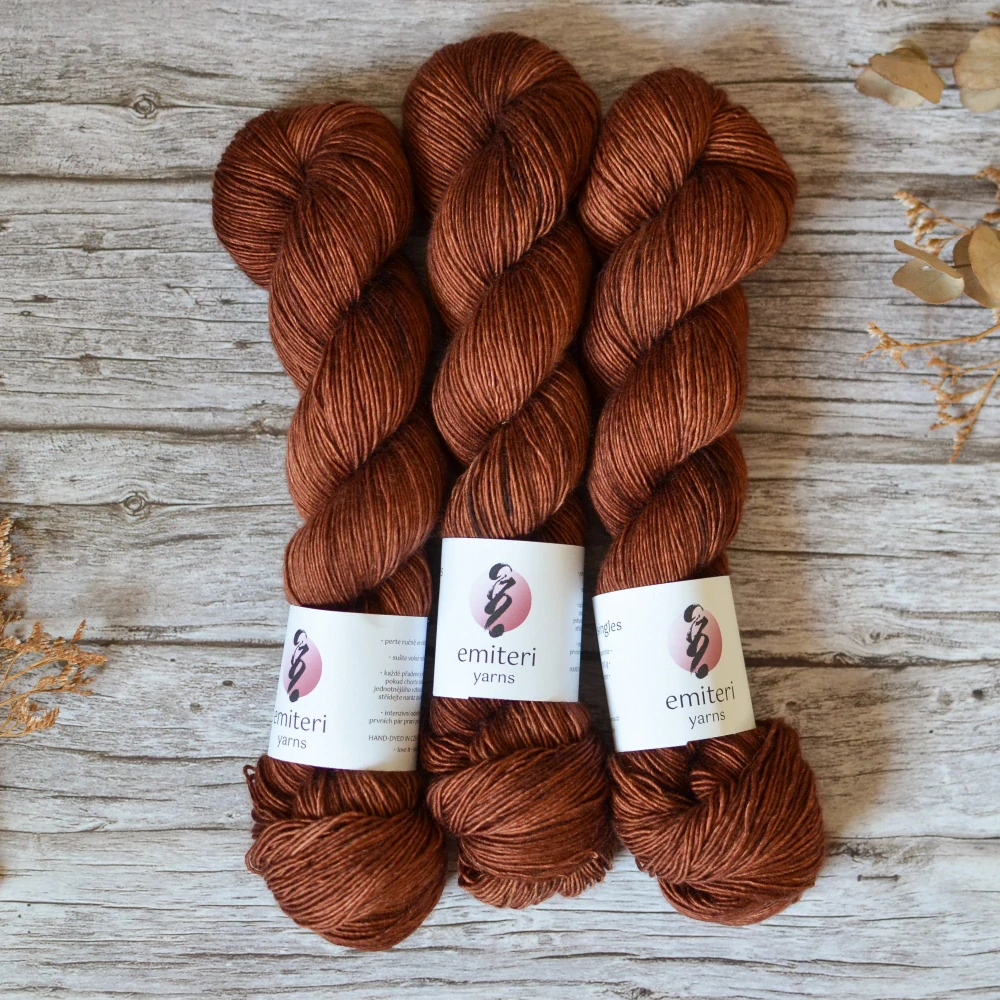 Merino Singles - Velvet Walnut
