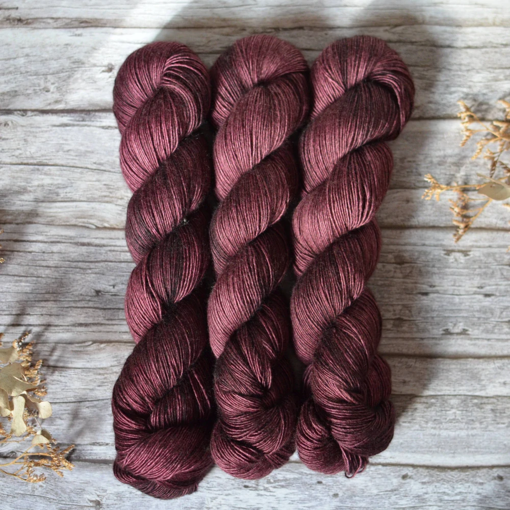 Yak singles - Dark Bordeaux