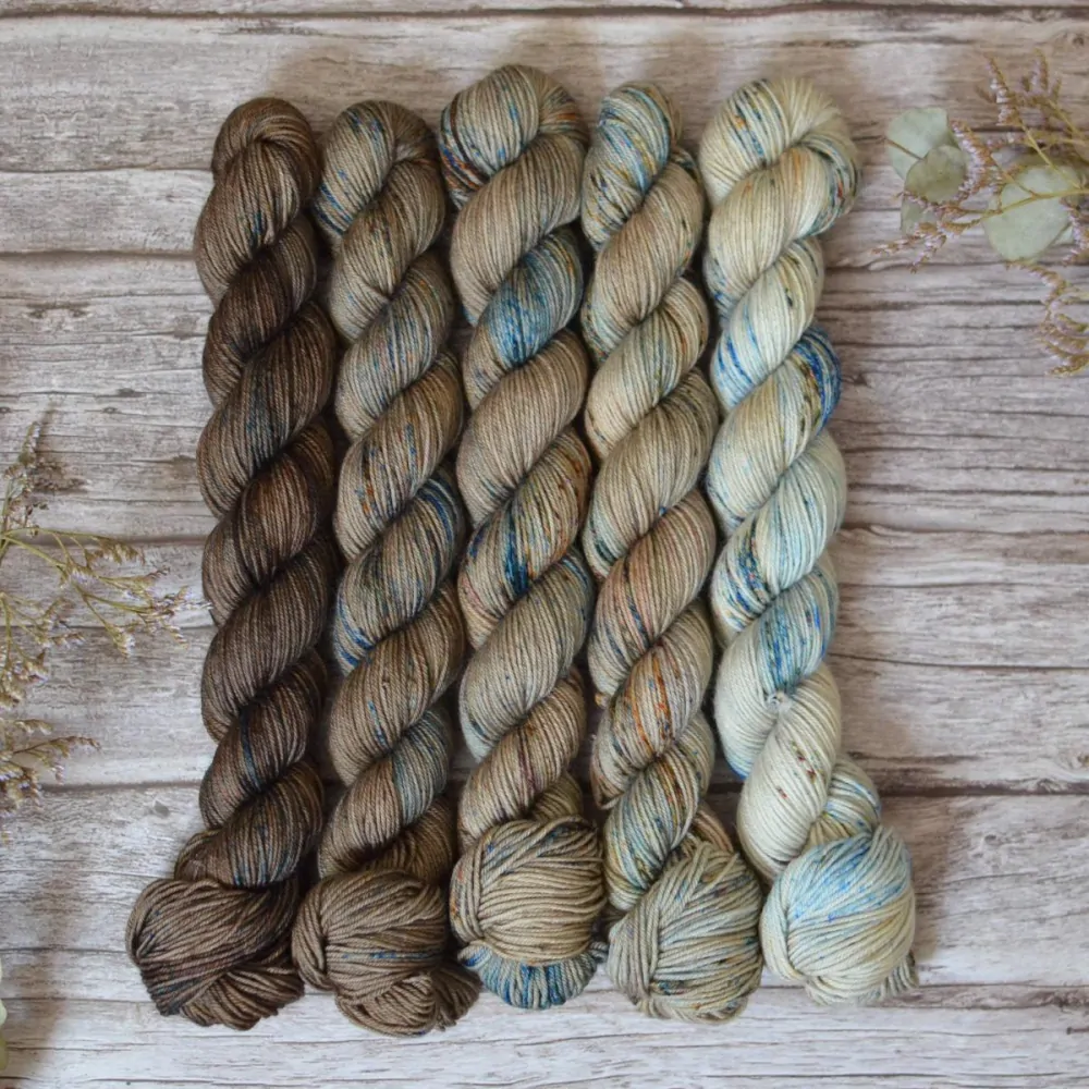 Fade set - River SOng - merino fingering 50 g