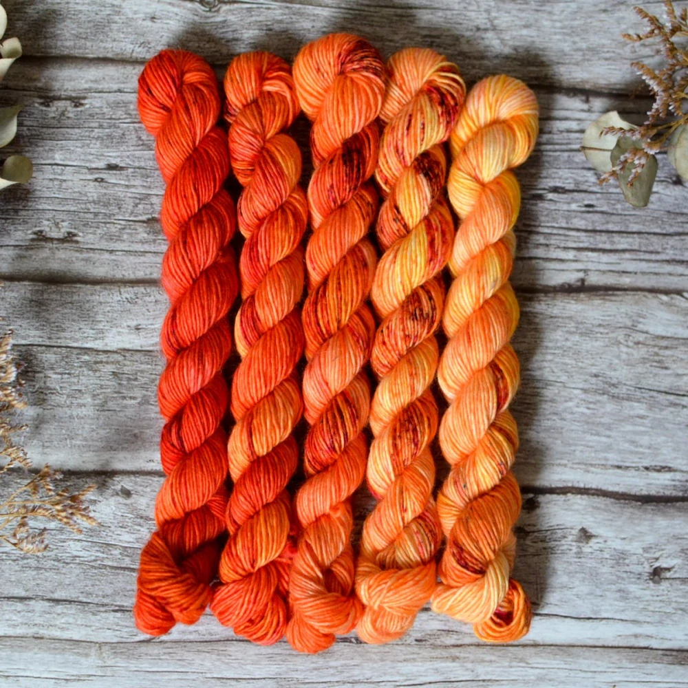 Fade set - Blood Orange - merino singles minis