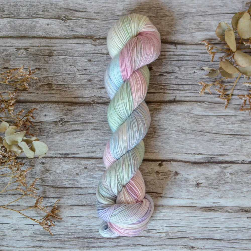 Platinum Sock - Frosted Petals