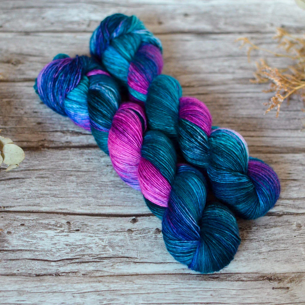 Merino singles - Peacock Pride