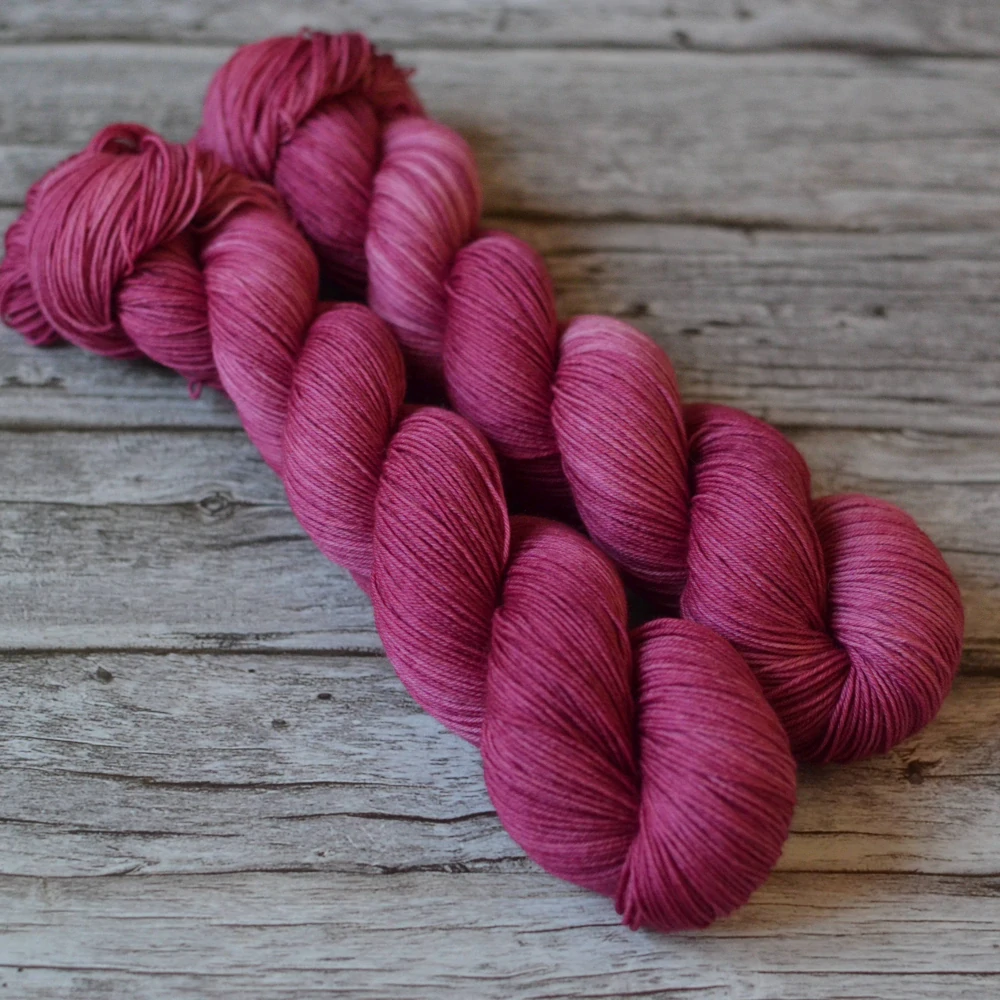 Merino fingering - Raspberry