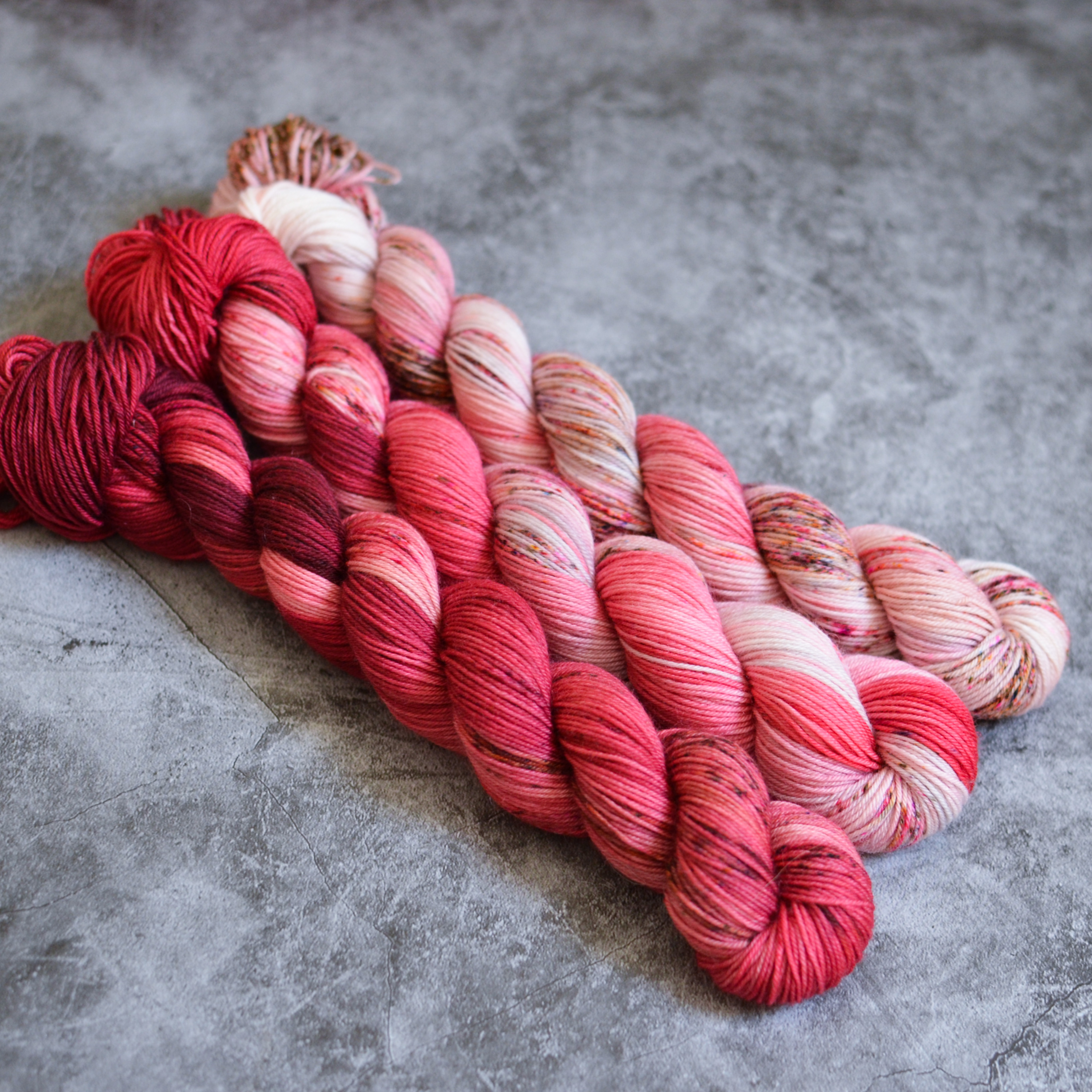 Fade set - Wars of the Roses - merino fingering 50 g