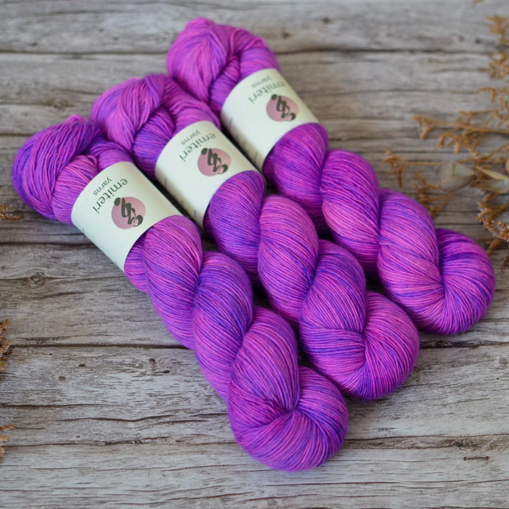 Merino singles - Lilly