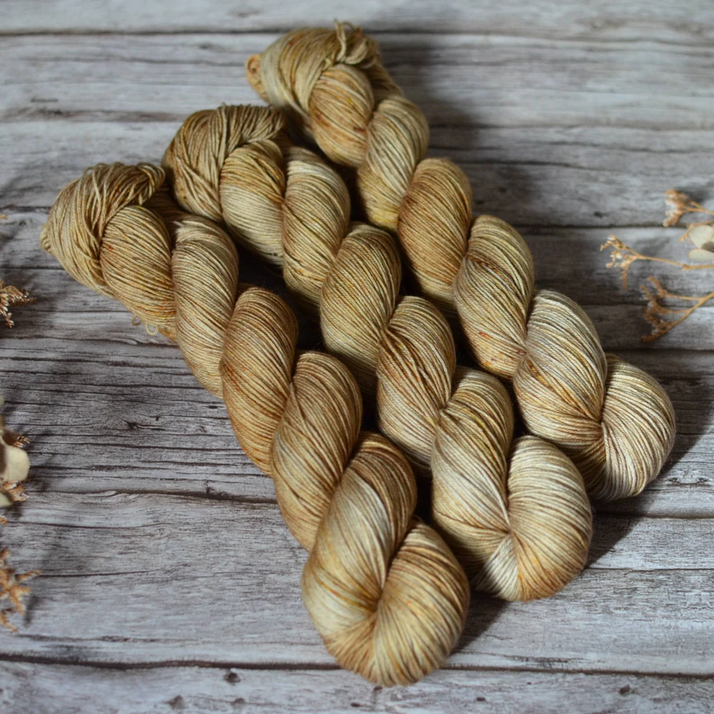 Merino fingering - Rusty Dust