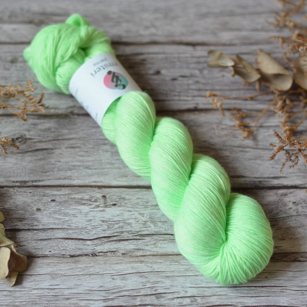 Platinum Sock - Mint Glow