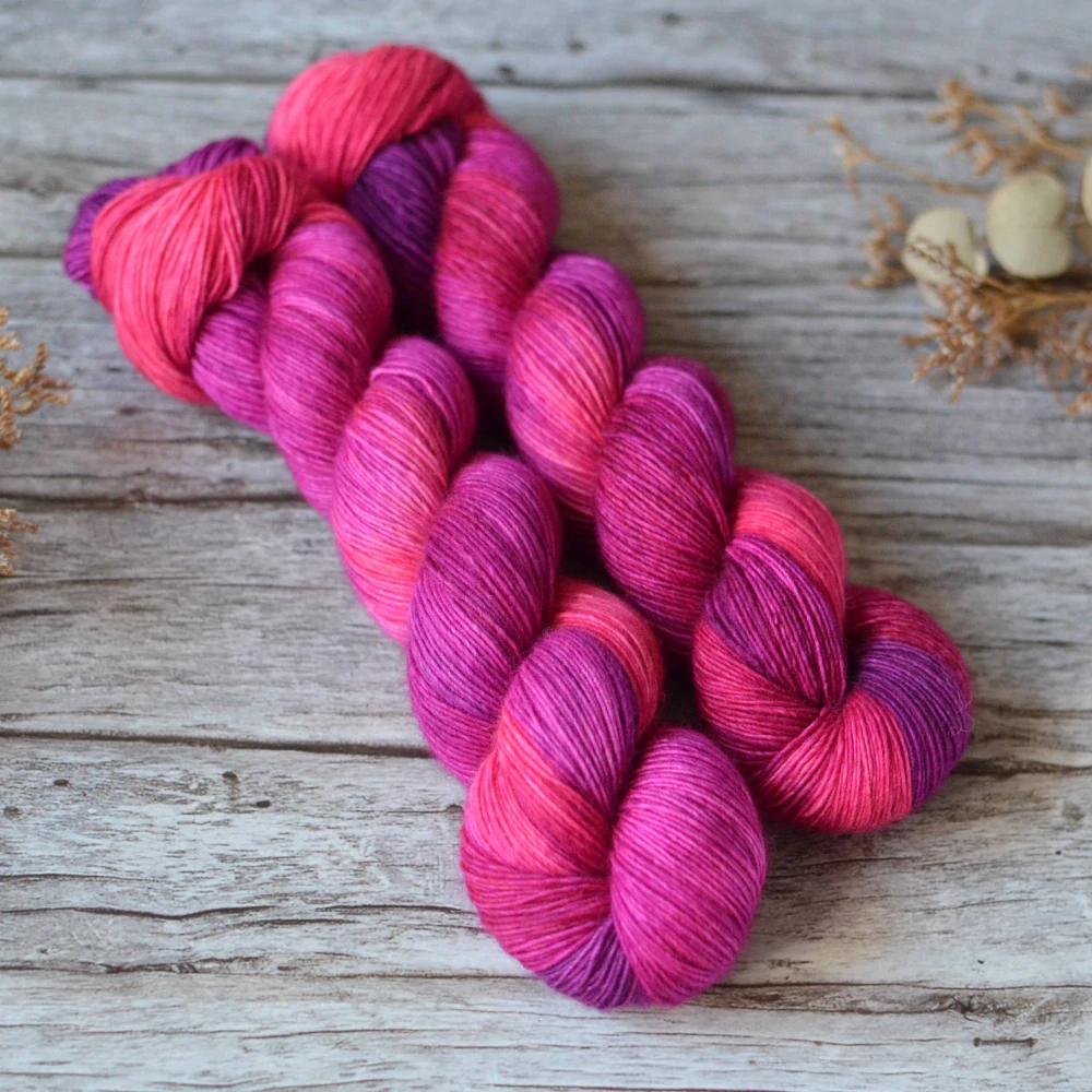 Merino singles - Fuchsia Bloom