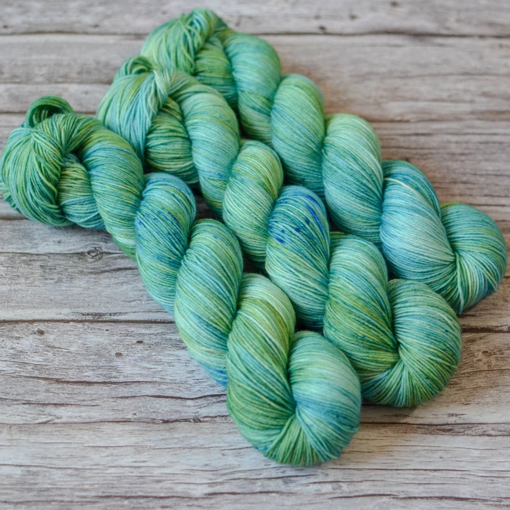Merino fingering - Mountain Dew