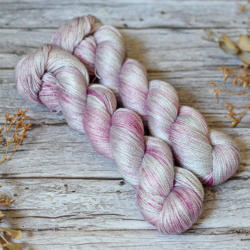 Silky Lace 600 - Silver Teacup