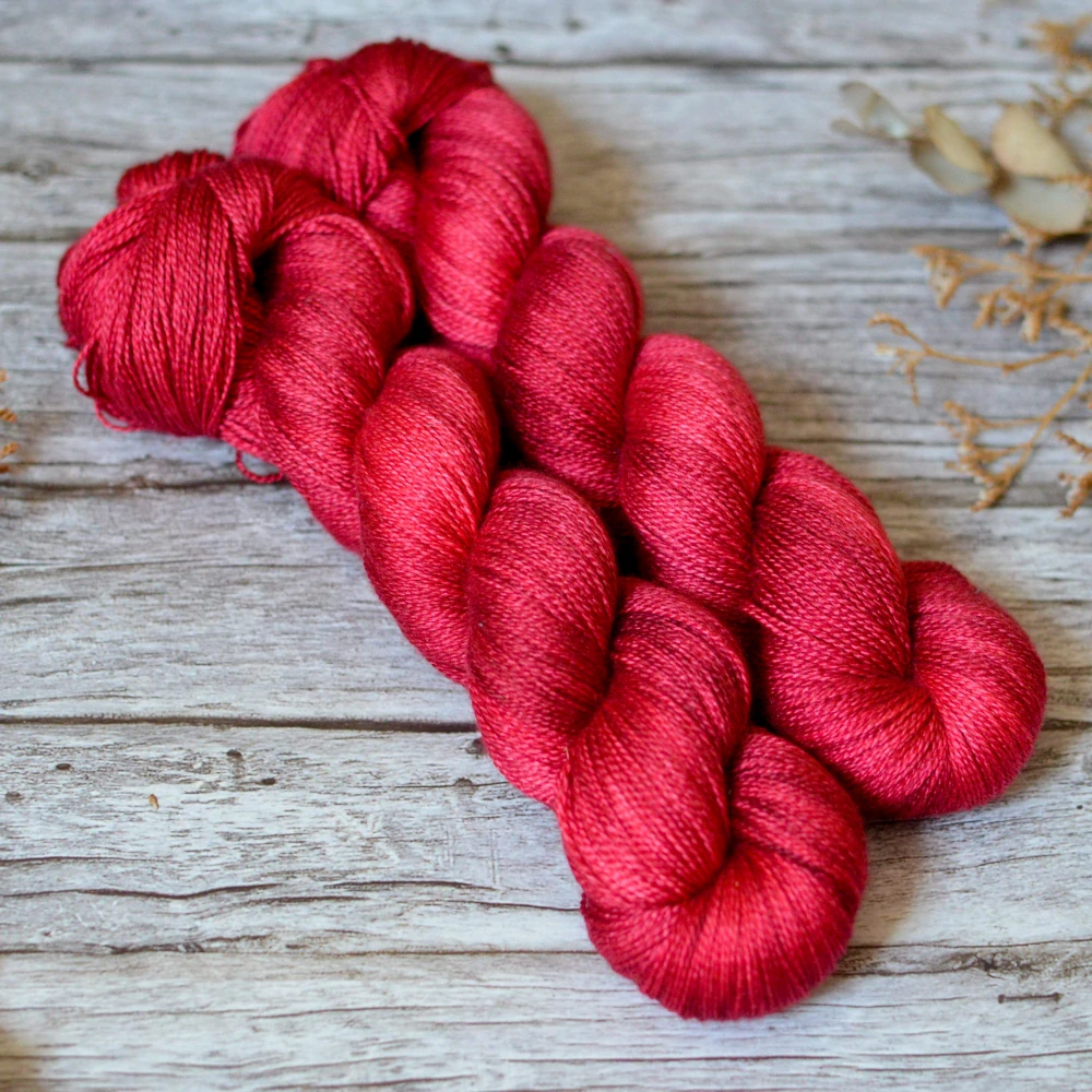 Silky Lace 600 - Sanguine