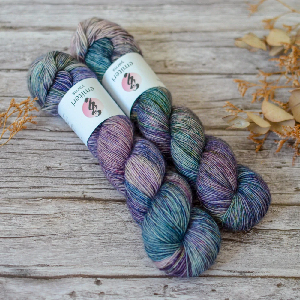 Merino singles - Night Garden