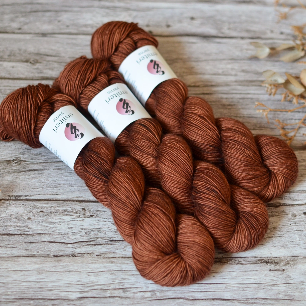Merino Singles - Velvet Walnut