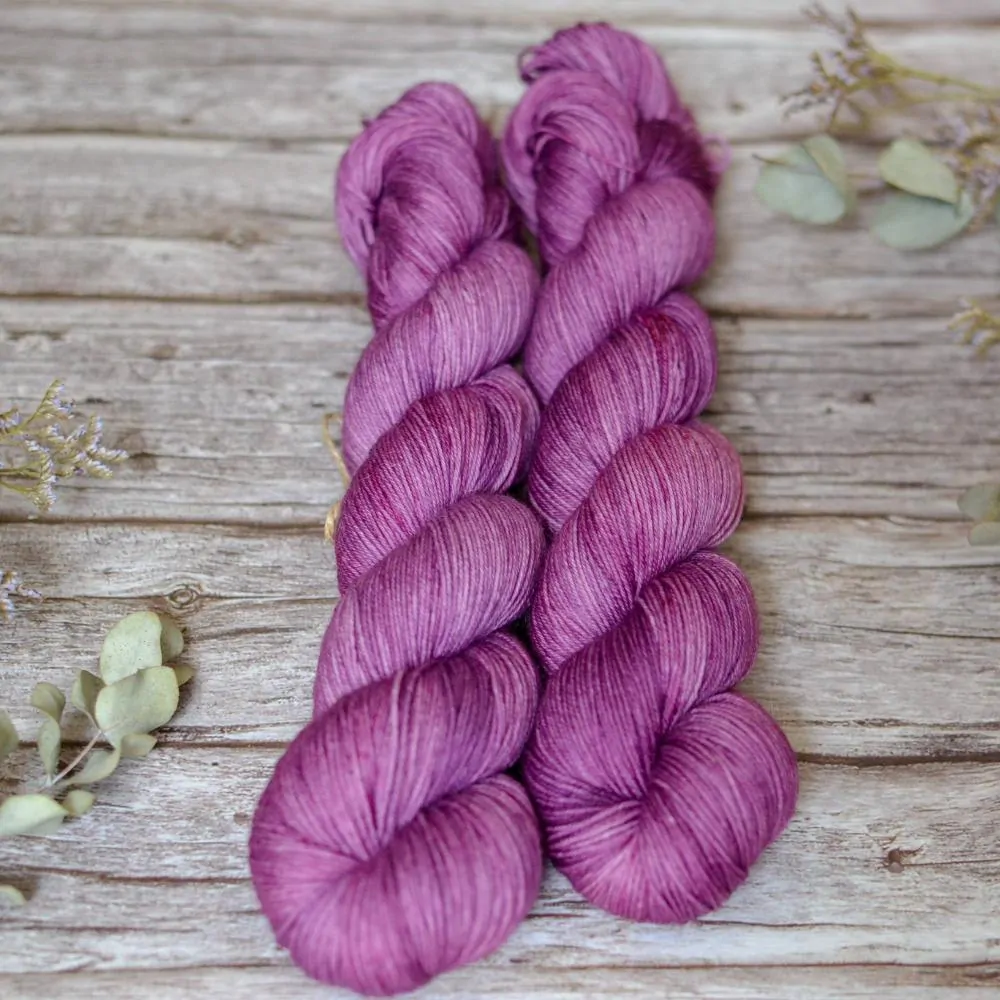 Merino fingering - Grapejuice
