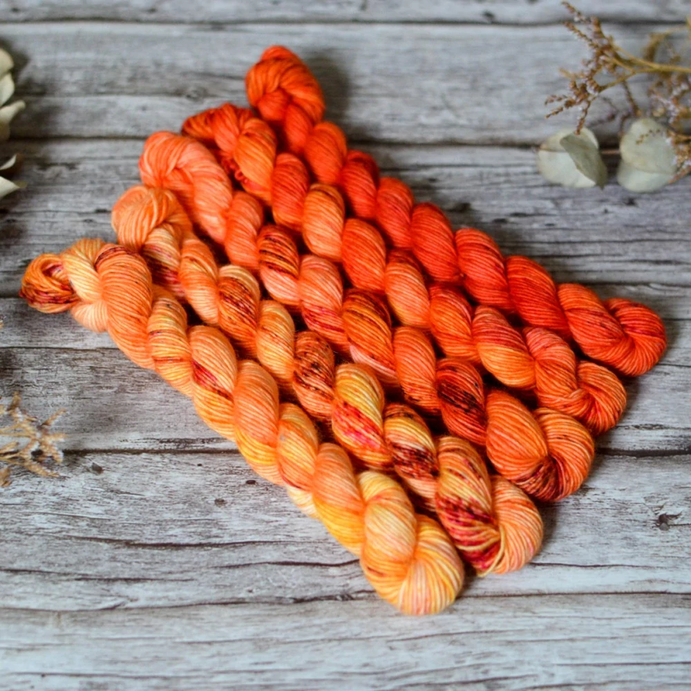 Fade set - Blood Orange - merino singles minis