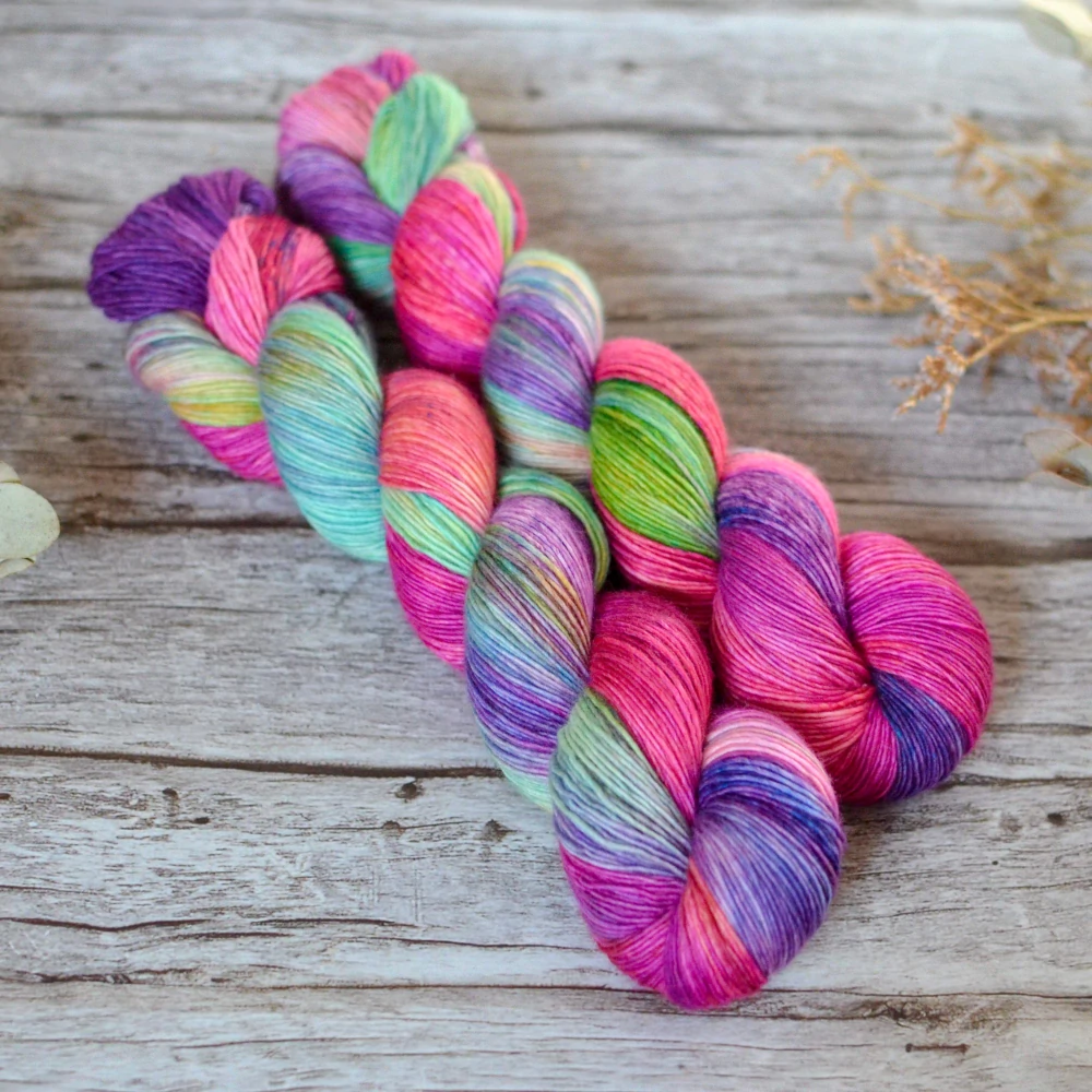 Merino singles - Carnival Joy