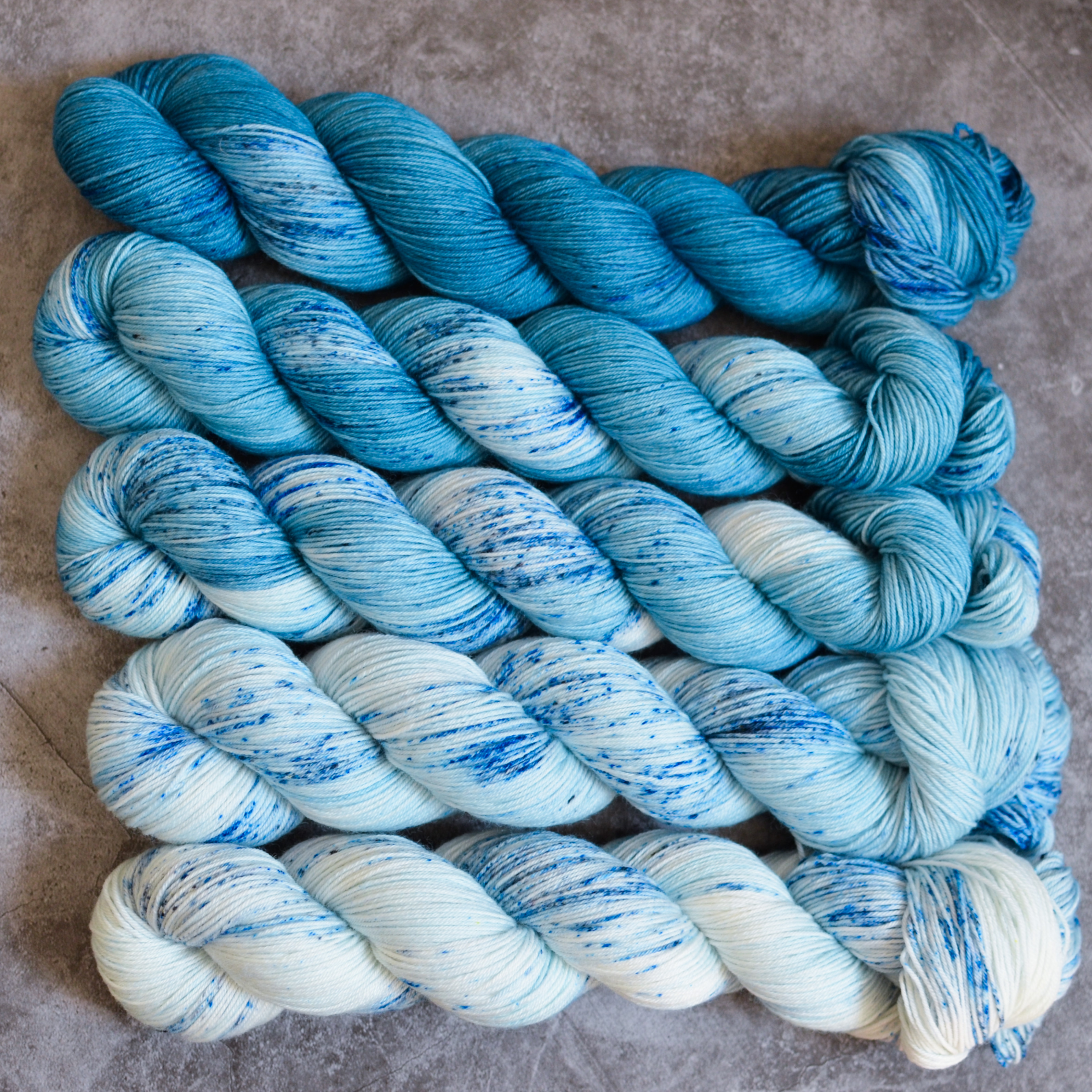 Fade set - Frozen Cave - merino fingering